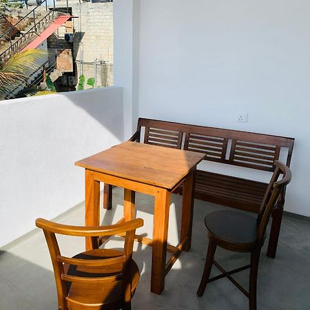 Calidan Bed and Breakfast Mirissa Buitenkant foto