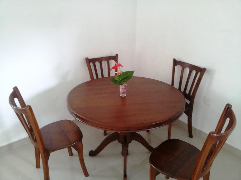 Calidan Bed and Breakfast Mirissa Buitenkant foto