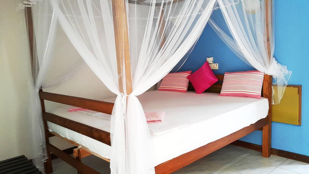 Calidan Bed and Breakfast Mirissa Buitenkant foto