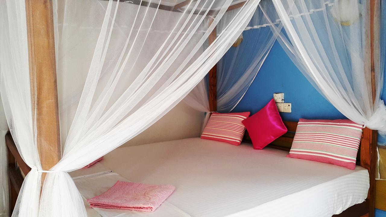 Calidan Bed and Breakfast Mirissa Buitenkant foto